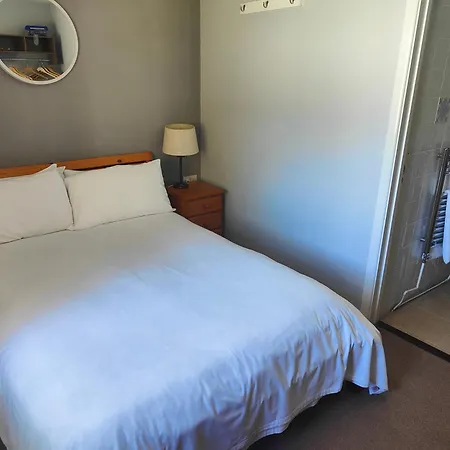 Pine Lodge Hotel-2